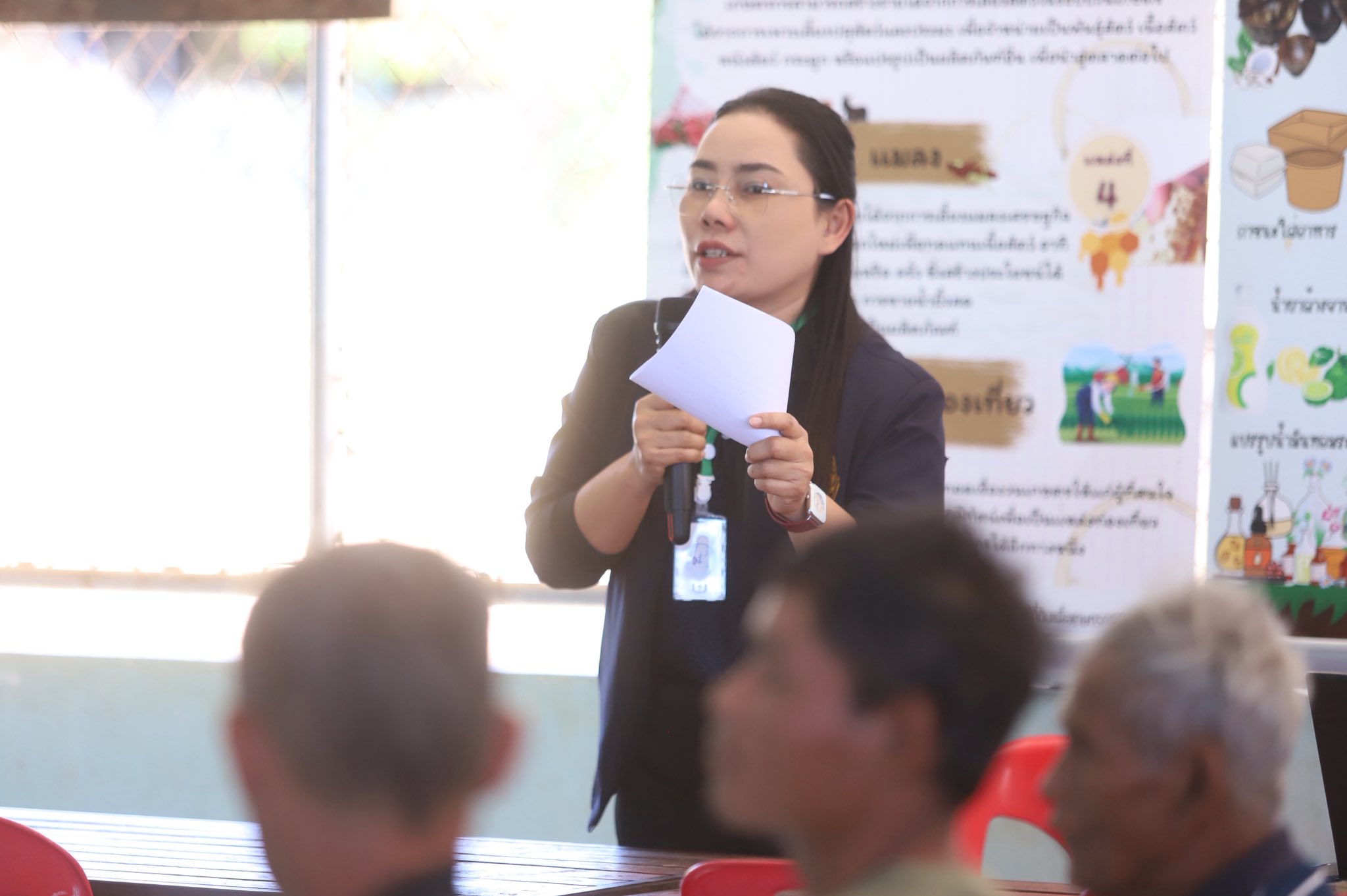 title - “ส.ป.ก. ไม่ทิ้งใครไว้ข้างหลัง” เลขาฯ สั่งลุย ศูนย์เคลื่อนที่ เร่งช่วยเกษตรกรในเขตปฏิรูปที่ดินในพื้นที่เสี่ยงภัย